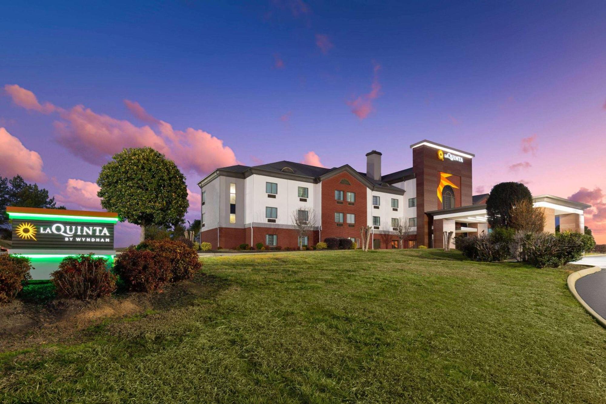 La Quinta By Wyndham Loudon Hotel Eksteriør billede