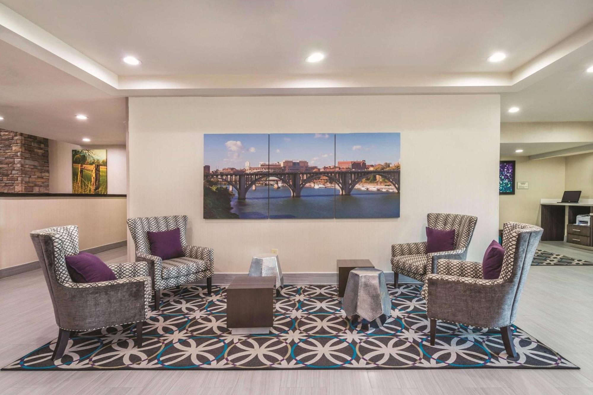 La Quinta By Wyndham Loudon Hotel Eksteriør billede